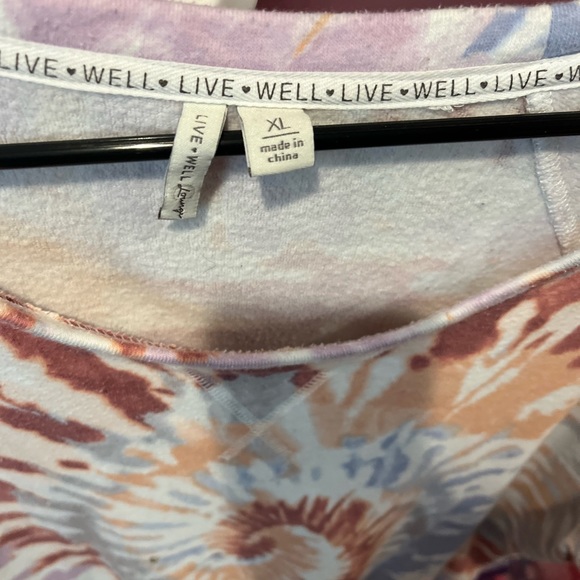 Rustic Tye dye pattern sweatshirt - Picture 2 of 3